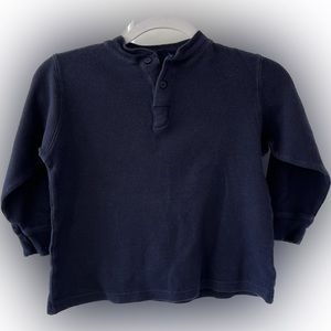 Boy’s Basic Editions Long Sleeve Tee. Size 4/5. Color Navy.